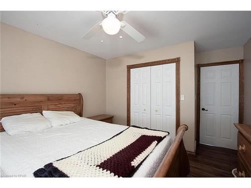 69625 Victoria Drive, Centralia, ON - Indoor Photo Showing Bedroom