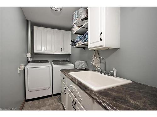 69625 Victoria Drive, Centralia, ON - Indoor Photo Showing Laundry Room