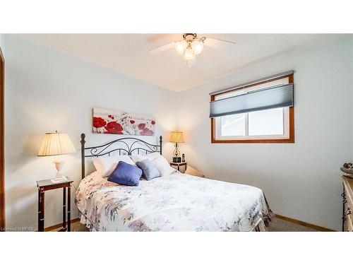 141 St Andrew Street, Mitchell, ON - Indoor Photo Showing Bedroom