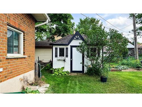 141 St Andrew Street, Mitchell, ON - Outdoor