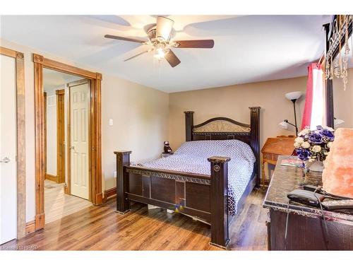 161 Livingstone Avenue N, Listowel, ON - Indoor Photo Showing Bedroom