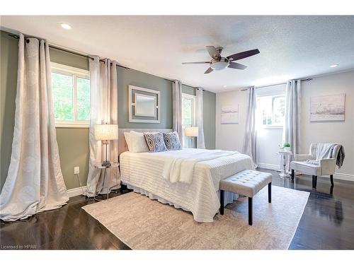 197 Trafalgar Street, Mitchell, ON - Indoor Photo Showing Bedroom