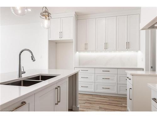 70 Deer Ridge Lane, Bayfield, ON - Indoor Photo Showing Kitchen With Double Sink