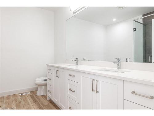 70 Deer Ridge Lane, Bayfield, ON - Indoor Photo Showing Bathroom