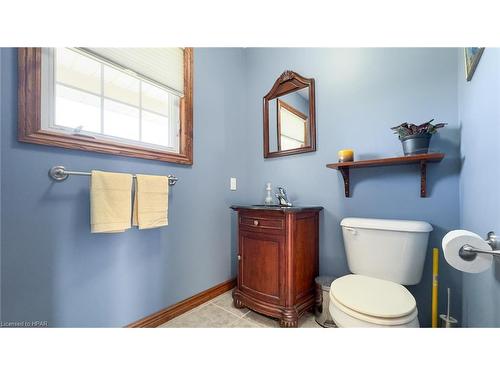 1020 Brussels Line, Wroxeter, ON - Indoor Photo Showing Bathroom