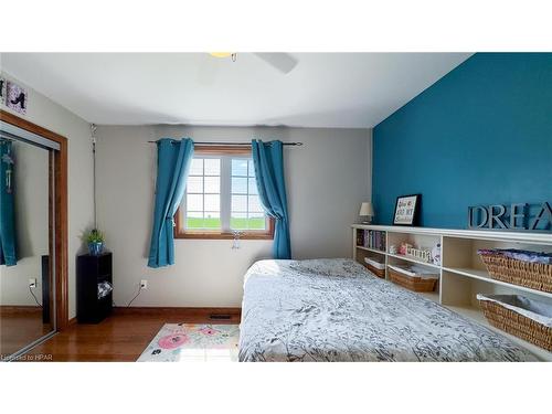 1020 Brussels Line, Wroxeter, ON - Indoor Photo Showing Bedroom