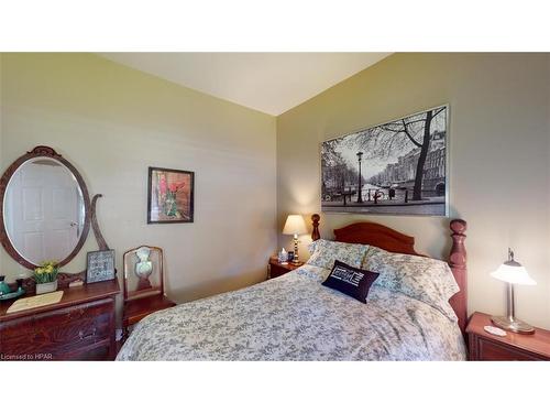 258 Edward Street, Wingham, ON - Indoor Photo Showing Bedroom