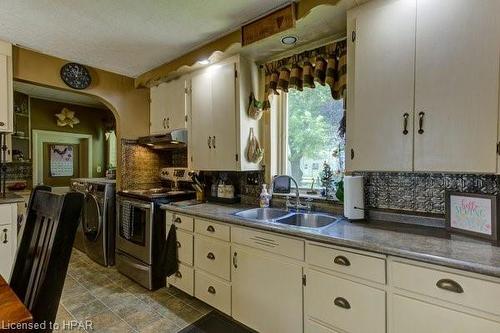 129 King Street N, Atwood, ON - Indoor Photo Showing Kitchen With Double Sink