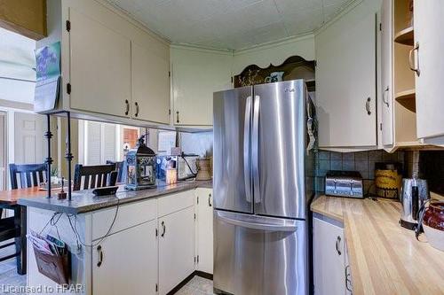 129 King Street N, Atwood, ON - Indoor Photo Showing Kitchen