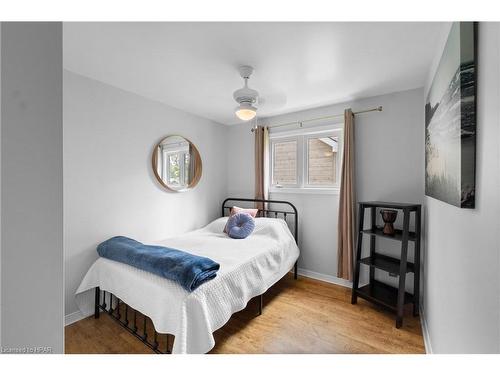 25 Stark Street, Bayfield, ON - Indoor Photo Showing Bedroom