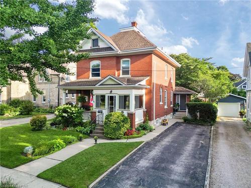 126 Nelson Street E, Goderich, ON - Outdoor With Facade