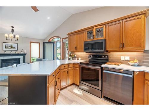 126 Nelson Street E, Goderich, ON - Indoor Photo Showing Kitchen