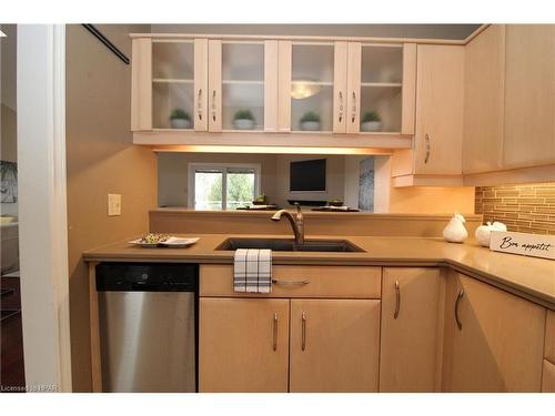 24-90 Ontario Street S, Grand Bend, ON - Indoor Photo Showing Kitchen With Double Sink