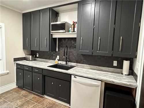 88 Kirk Street, Clinton, ON - Indoor Photo Showing Kitchen