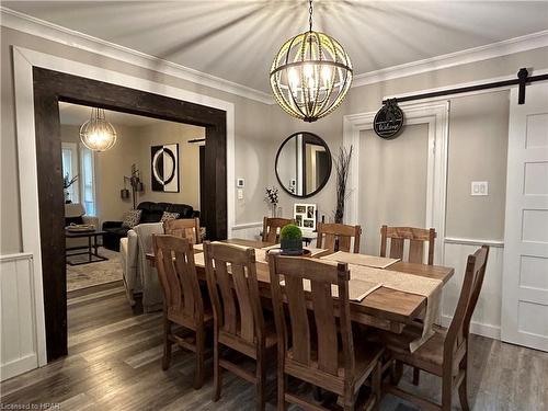 88 Kirk Street, Clinton, ON - Indoor Photo Showing Dining Room