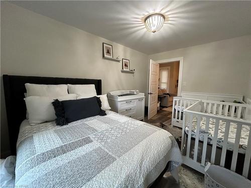 88 Kirk Street, Clinton, ON - Indoor Photo Showing Bedroom