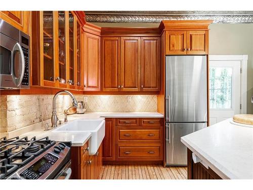 51 Shrewsbury Street, Stratford, ON - Indoor Photo Showing Kitchen With Double Sink