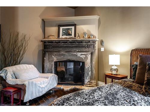 51 Shrewsbury Street, Stratford, ON - Indoor With Fireplace