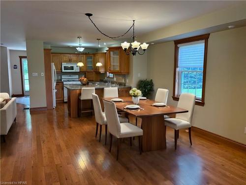 250 Bethune Crescent, Goderich, ON - Indoor Photo Showing Dining Room