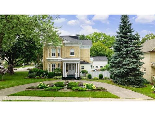 14 Nile Street, Stratford, ON - Outdoor With Facade