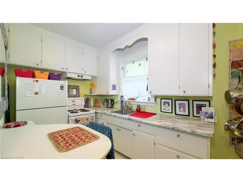 14 Nile Street, Stratford, ON - Indoor Photo Showing Kitchen