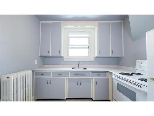 14 Nile Street, Stratford, ON - Indoor Photo Showing Kitchen