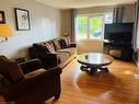 19 George Street, Strathroy, ON  - Indoor Photo Showing Living Room 