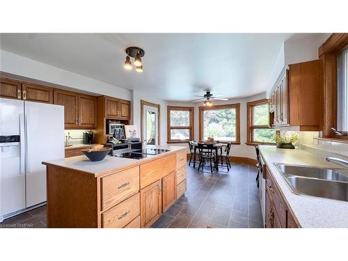 197 Warren Street, Goderich, ON - Indoor Photo Showing Kitchen With Double Sink