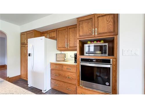 197 Warren Street, Goderich, ON - Indoor Photo Showing Kitchen