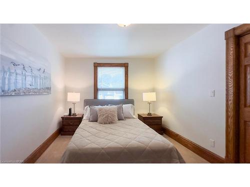 197 Warren Street, Goderich, ON - Indoor Photo Showing Bedroom