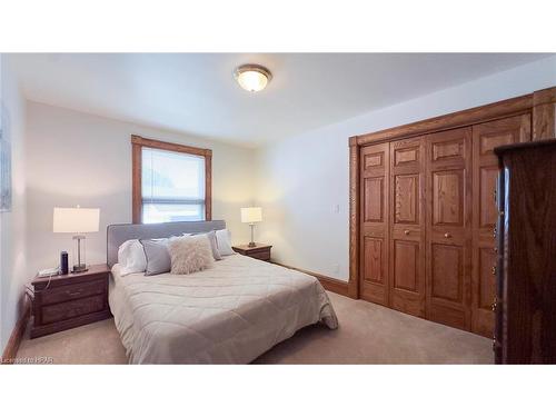 197 Warren Street, Goderich, ON - Indoor Photo Showing Bedroom