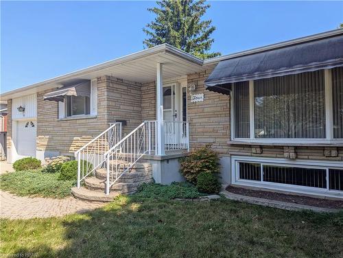 4 Champlain Crescent, Kitchener, ON - Outdoor With Deck Patio Veranda