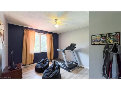 18 Conway Court, Thamesford, ON - Indoor Photo Showing Other Room