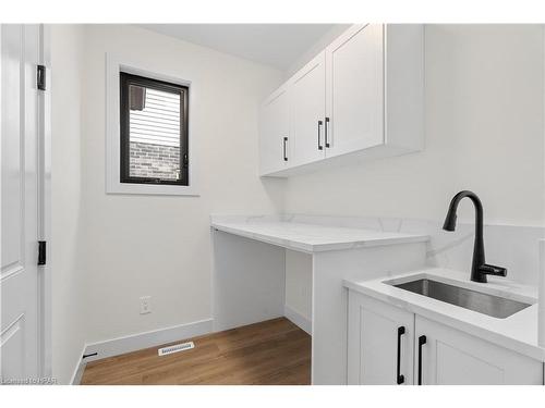 171 Greene Street, Exeter, ON - Indoor Photo Showing Laundry Room