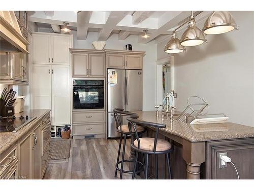 41 Douglas Street, Stratford, ON - Indoor Photo Showing Kitchen