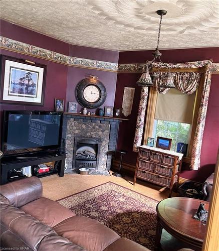 3198 Perth Rd 163, Fullarton, ON - Indoor Photo Showing Living Room With Fireplace