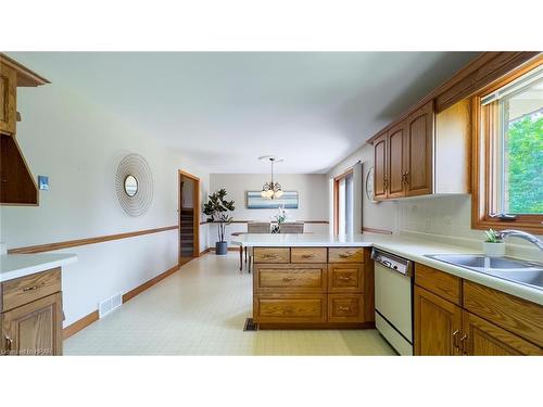 7333 Line 34 Road, St. Columban, ON - Indoor Photo Showing Kitchen