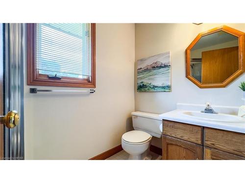 7333 Line 34 Road, St. Columban, ON - Indoor Photo Showing Bathroom