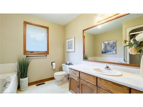 7333 Line 34 Road, St. Columban, ON - Indoor Photo Showing Bathroom