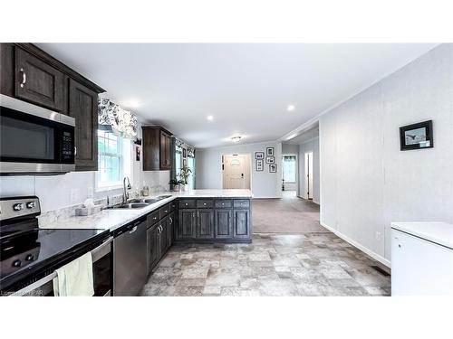 3 Blfs Vw Boulevard, Huron Haven, ON - Indoor Photo Showing Kitchen With Double Sink