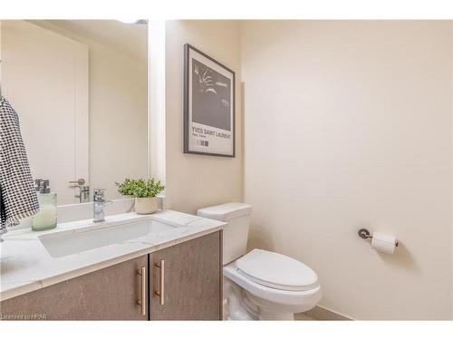 2514-9000 Jane Street Street, Vaughan, ON - Indoor Photo Showing Bathroom