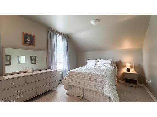 8 Blake Street, Ripley, ON - Indoor Photo Showing Bedroom