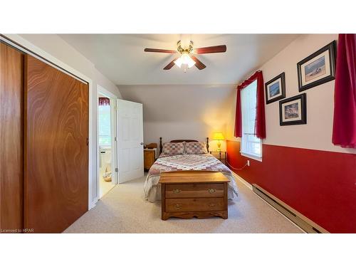 8 Blake Street, Ripley, ON - Indoor Photo Showing Bedroom