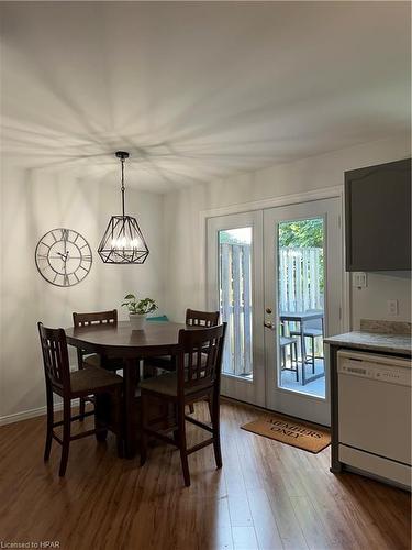 5-20 Southvale Road, St. Marys, ON - Indoor Photo Showing Dining Room