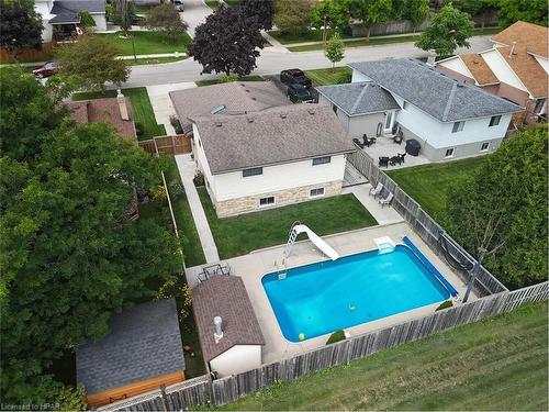 91 Norwood Court, Stratford, ON - Outdoor With In Ground Pool