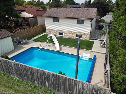 91 Norwood Court, Stratford, ON - Outdoor With In Ground Pool With Exterior