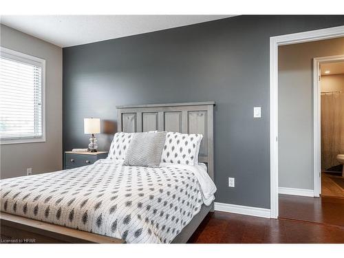 55 Stoneridge Boulevard, St. Marys, ON - Indoor Photo Showing Bedroom