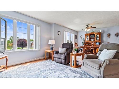 50 Mcdonald Drive, Brussels, ON - Indoor Photo Showing Living Room