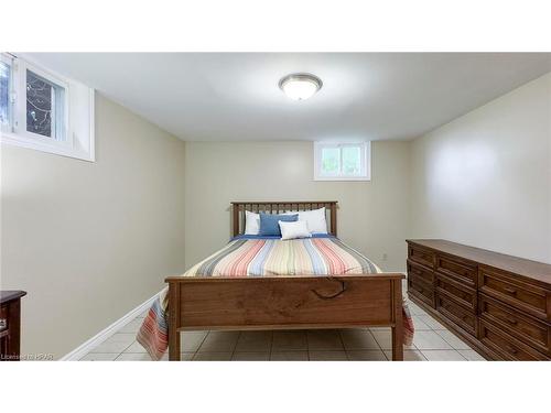 3813 Road 160, Mitchell, ON - Indoor Photo Showing Bedroom