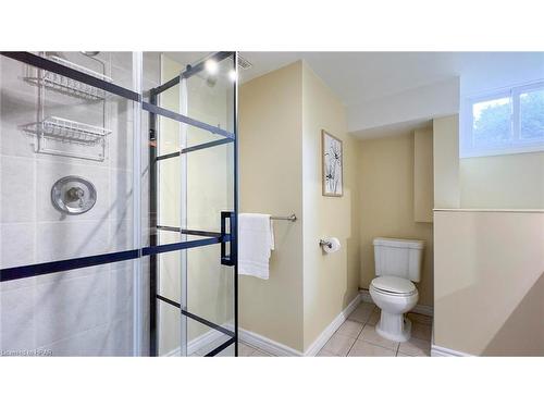 3813 Road 160, Mitchell, ON - Indoor Photo Showing Bathroom